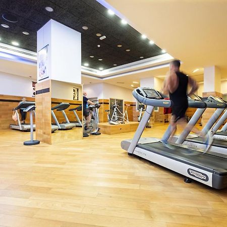 Hotel Envia Almería Spa&Golf Aguadulce (Almeria) Exterior foto A treadmill in a gym