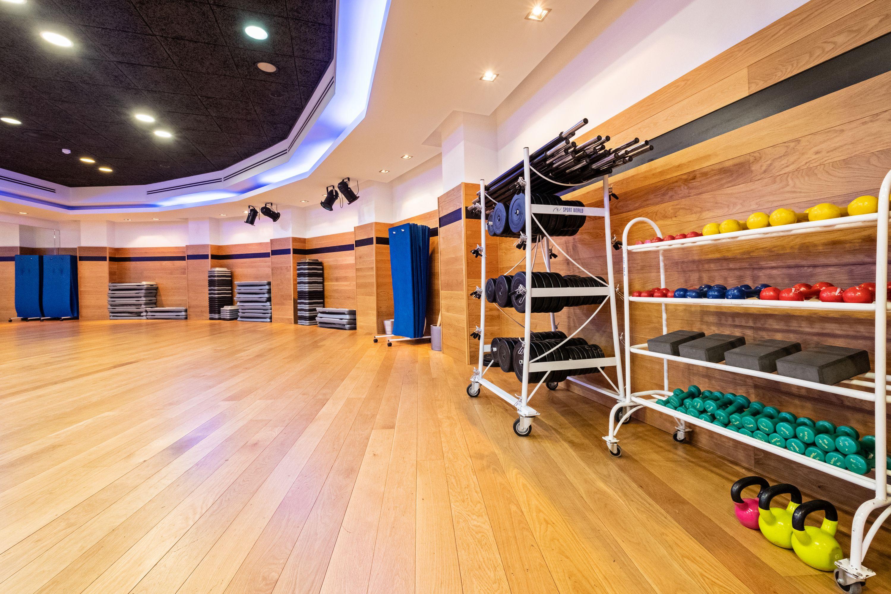 Hotel Envia Almería Spa&Golf Aguadulce (Almeria) Exterior foto The gym at the London Scottish Club